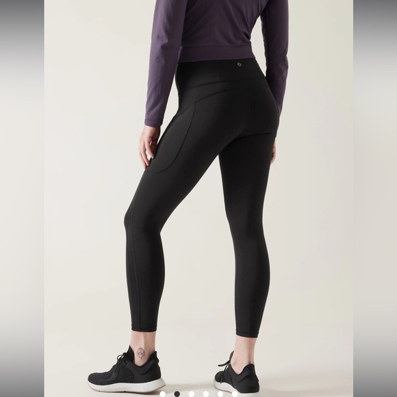 Women’s workout Athleta leggings - Picture 3 of 6